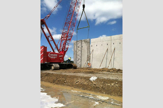 lifting concrete wall